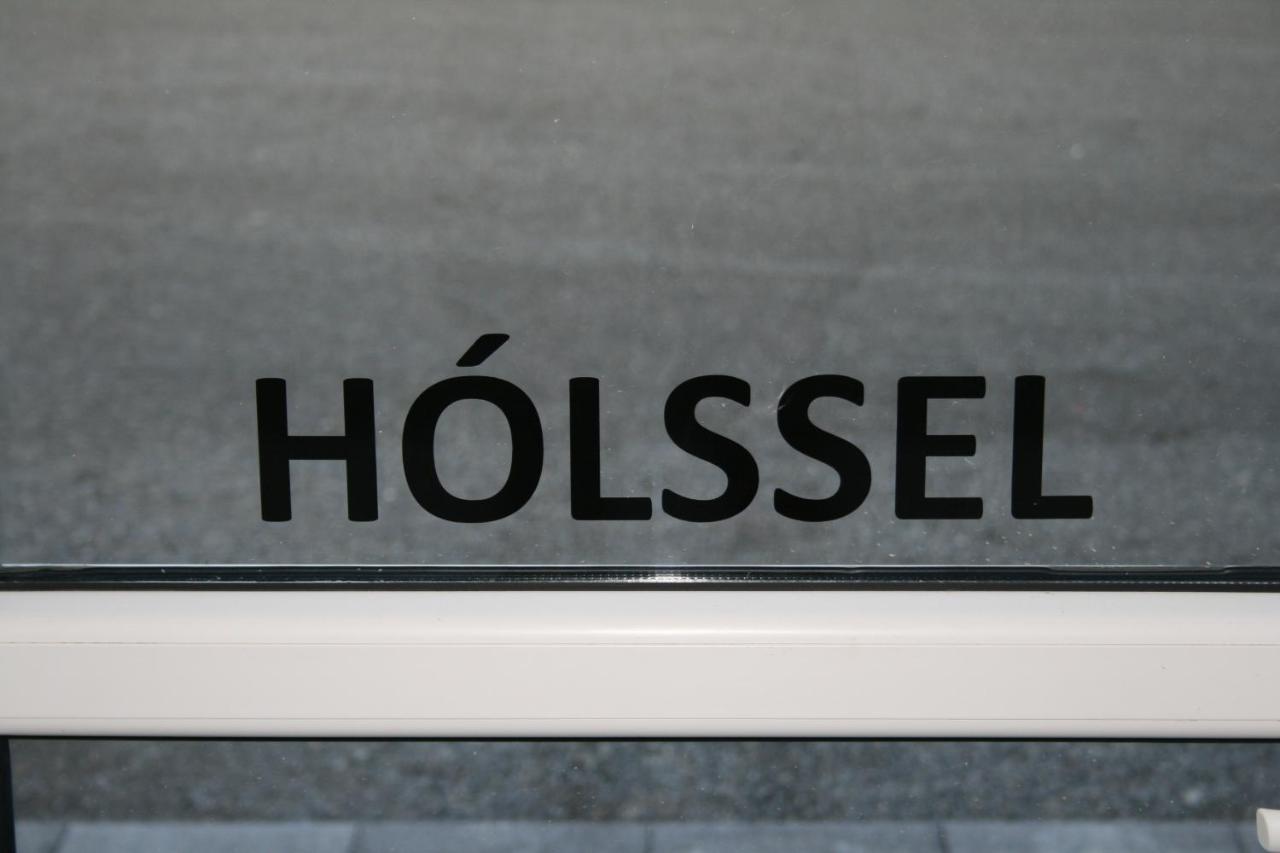 מלון מיבאטן Holssel Road 864 מראה חיצוני תמונה